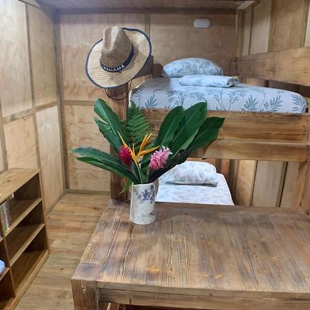 Jungle Bluff Beach Paradise - Jungle House&Clamping Bocas del Toro Exterior foto