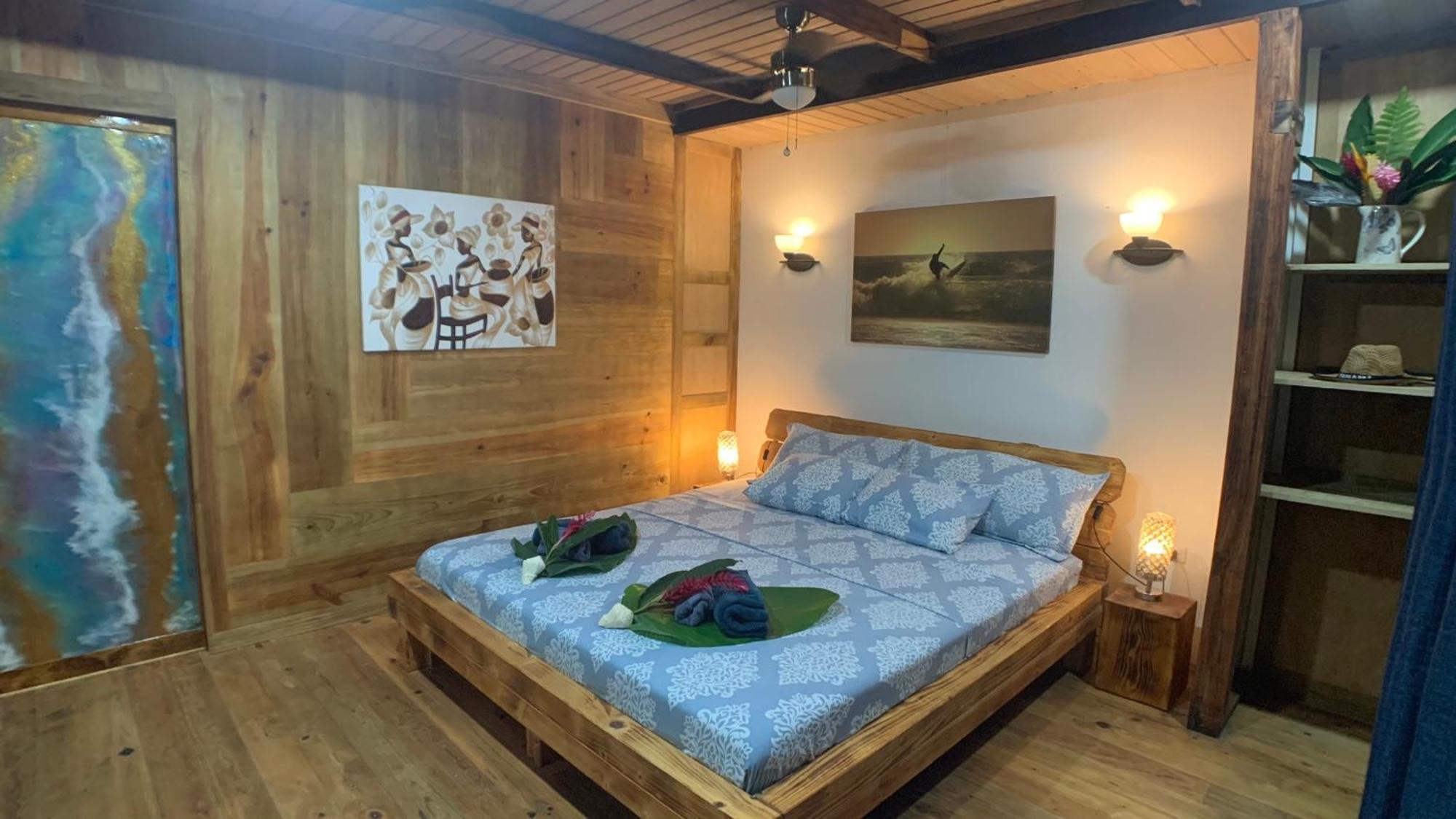 Jungle Bluff Beach Paradise - Jungle House&Clamping Bocas del Toro Exterior foto