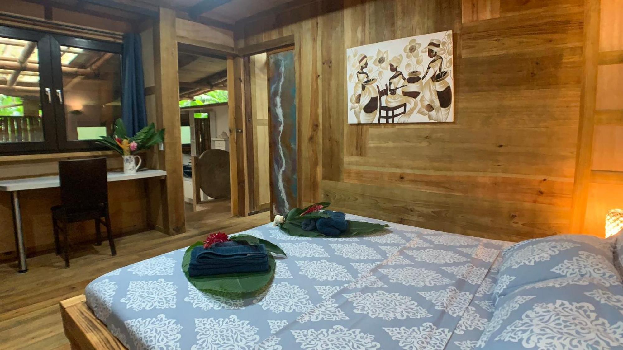 Jungle Bluff Beach Paradise - Jungle House&Clamping Bocas del Toro Zimmer foto